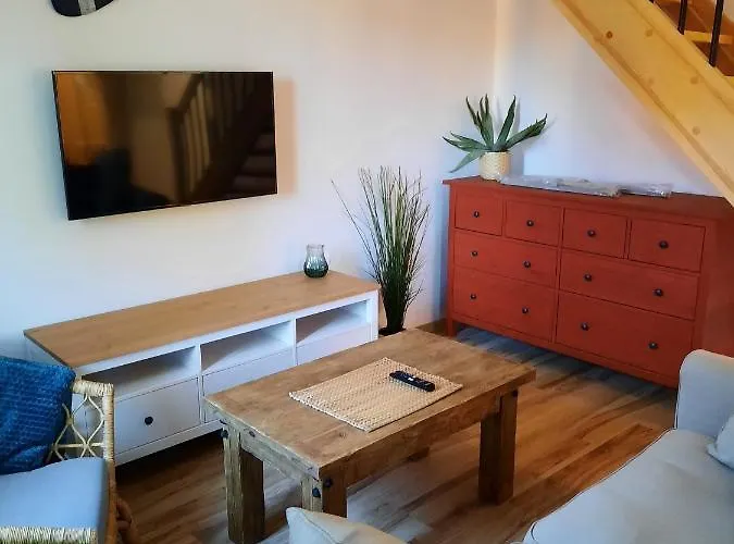 Morskie Opowiesci Apartment Zarnowska